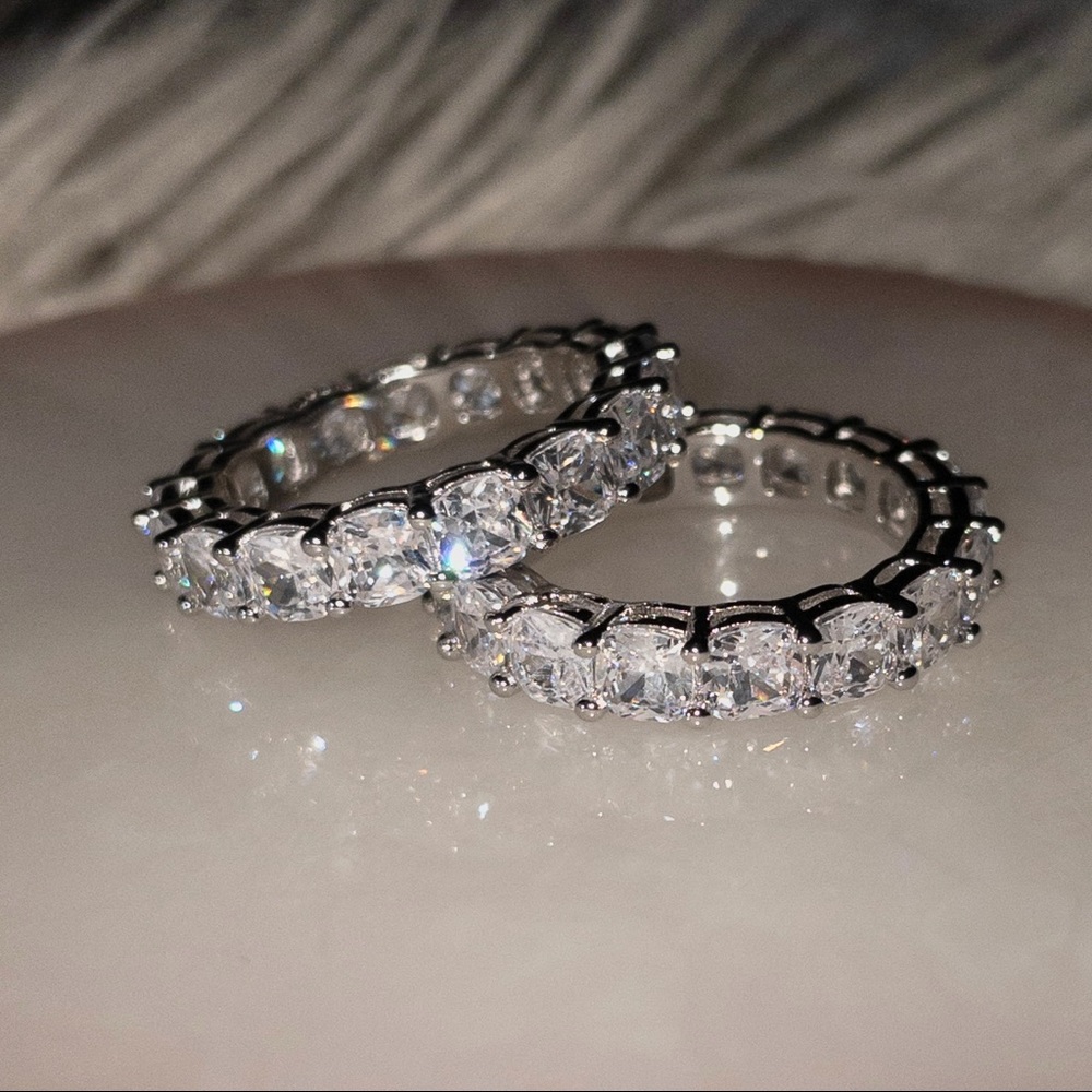 Waterproof Tarnish Proof Silver Diamond Ring - Picture 2 of 7